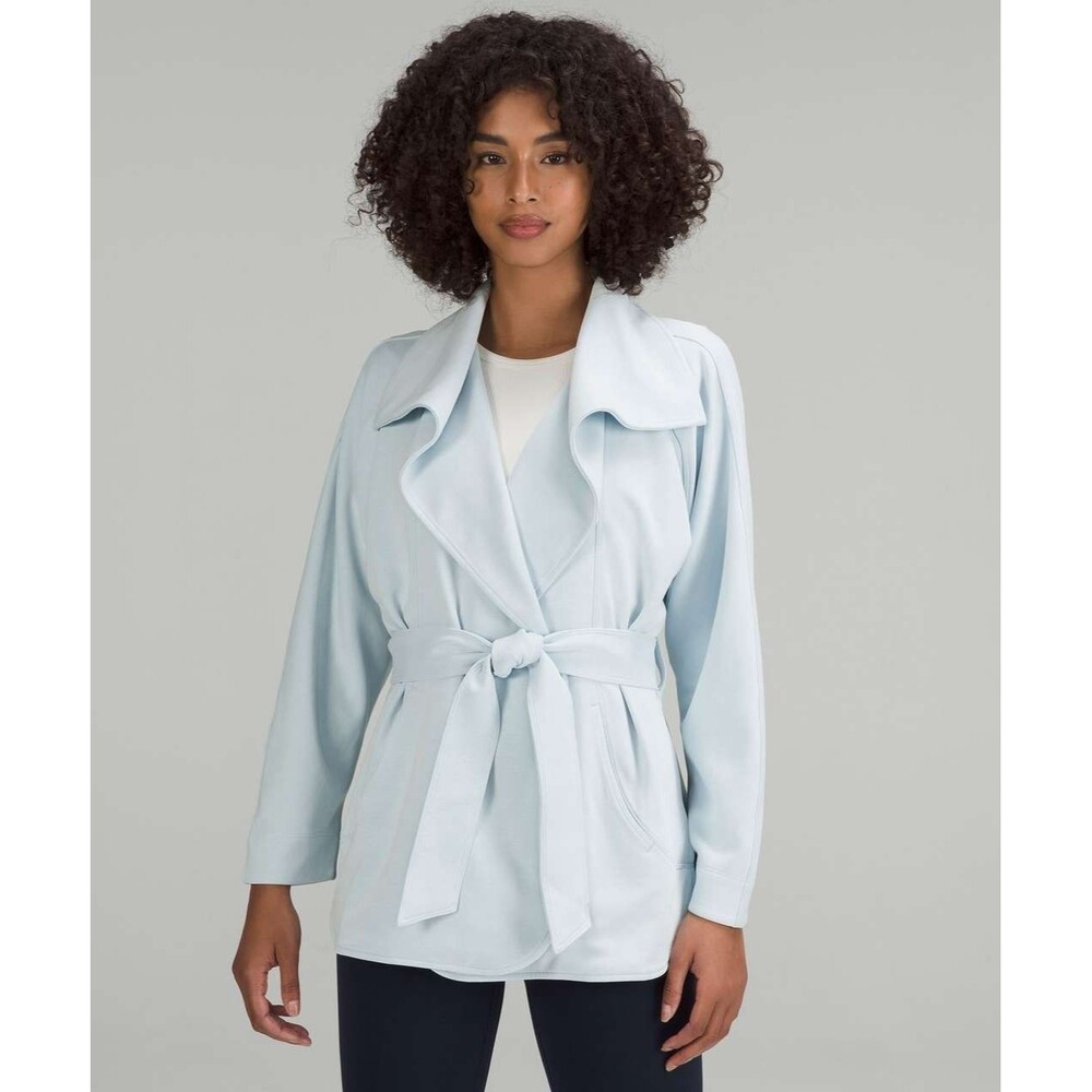 Lululemon Softstreme Belted Wrap Powder Blue Women's Sz XS/S